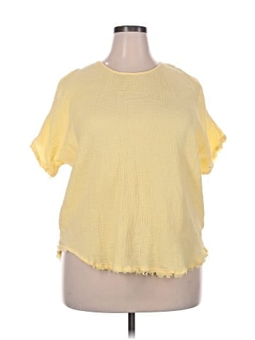 Cato Short Sleeve Top (view 1)