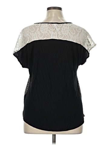 Claudia Richard Short Sleeve Blouse (view 2)