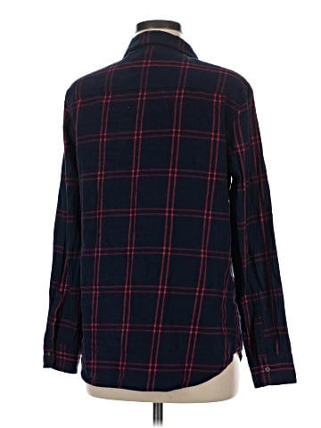 Gap Outlet Long Sleeve Button-Down Shirt (view 2)