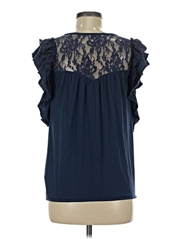 Belle Du Jour Short Sleeve Top (view 2)