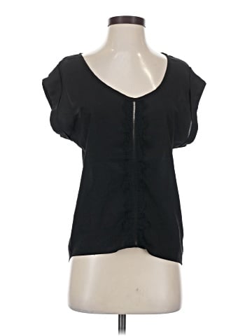 Akira Chicago Red Label Short Sleeve Blouse (view 1)