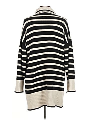 Blu Pepper Turtleneck Sweater (view 2)
