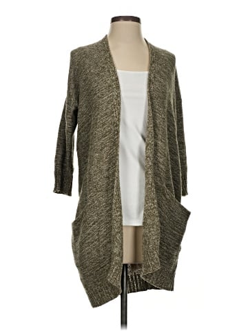 Sparrow Cardigan (view 1)