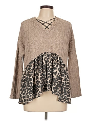Lovely Melody Pullover Sweater (view 1)
