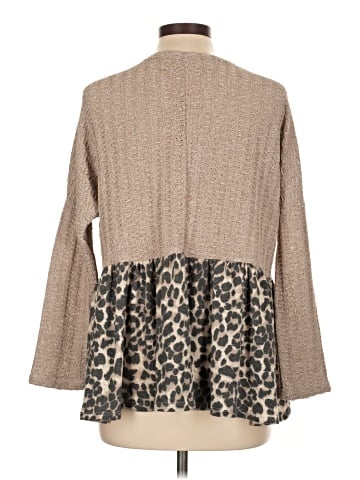 Lovely Melody Pullover Sweater (view 2)