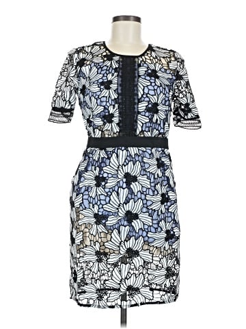 Romeo & Juliet Couture Casual Dress (view 1)