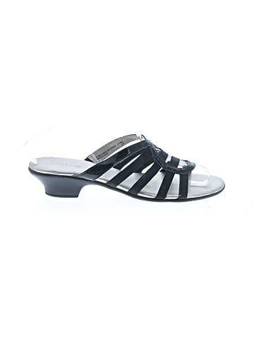 Karen Scott Sandals (view 1)