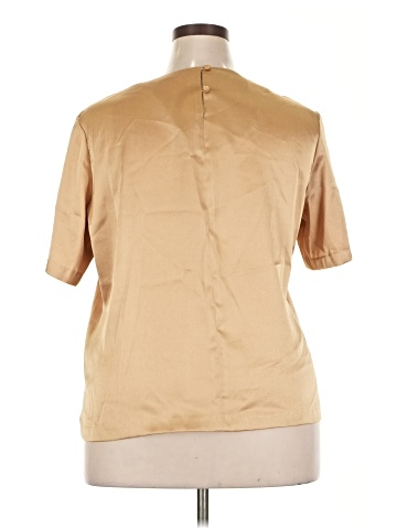 Southern Lady Short Sleeve Blouse (view 2)