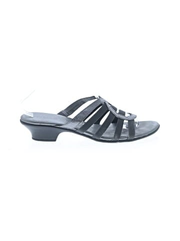 Karen Scott Sandals (view 1)