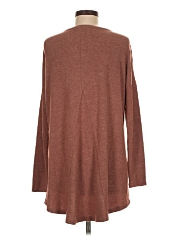 Nostalgia Pullover Sweater (view 2)