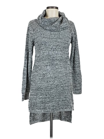 Papillon Pullover Sweater (view 1)