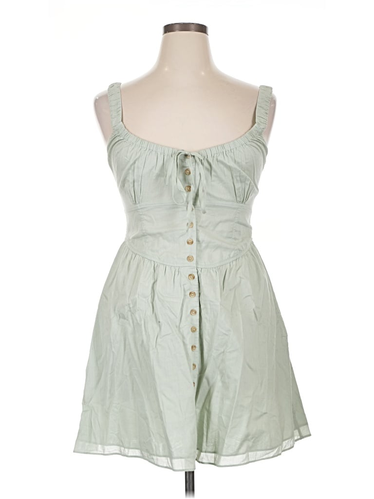 Pre-owned Bdg Casual Dress In Green