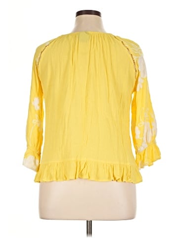 Liv Los Angeles 3/4 Sleeve Blouse (view 2)