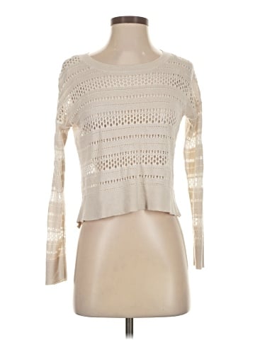 Fenn Wright Manson Long Sleeve T-Shirt (view 1)