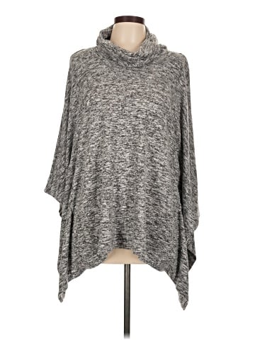 Chelsea & Theodore Poncho (view 1)