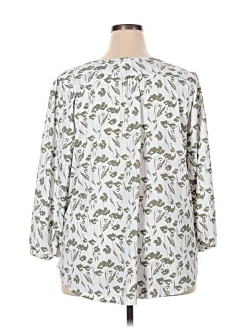 Monday Fun 3/4 Sleeve Blouse (view 2)