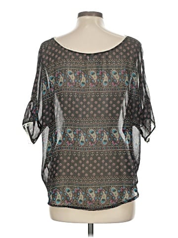 Mimi Chica 3/4 Sleeve Blouse (view 2)