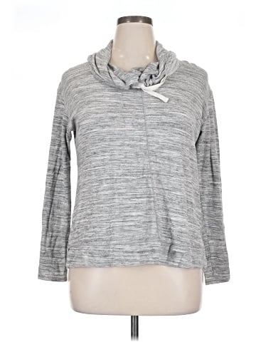 LIVI Active Pullover Sweater (view 1)