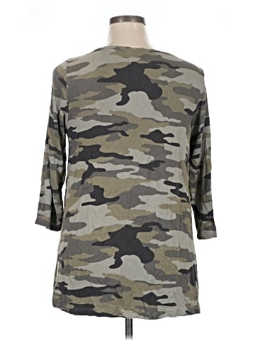 Carolina Belle 3/4 Sleeve T-Shirt (view 2)