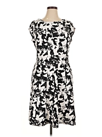 Elle Casual Dress (view 1)
