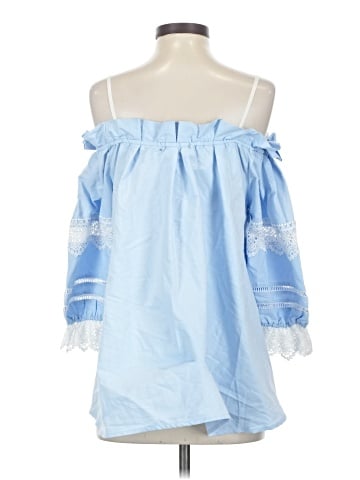 Romeo & Juliet Couture 3/4 Sleeve Blouse (view 2)