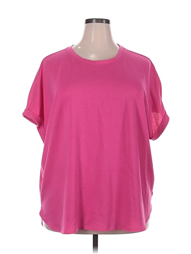 Pre-owned Crown & Ivy Active T-shirt In Pink