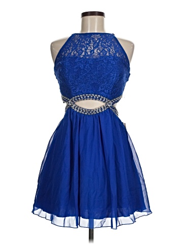 Xtraordinary Cocktail Dress (view 1)