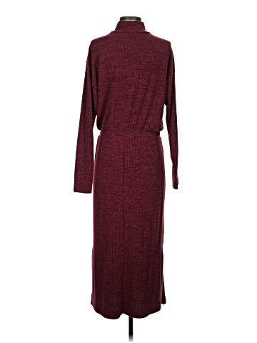 Old Navy Casual Dress (view 2)