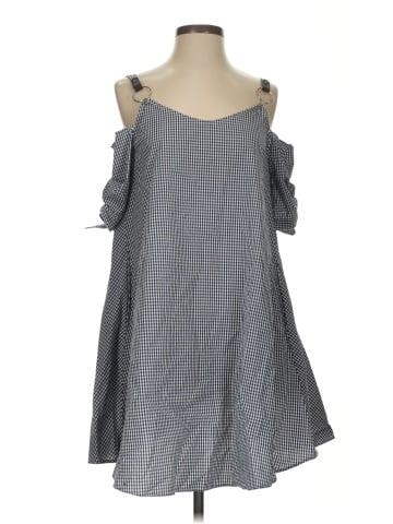 La Chapelle Casual Dress (view 1)