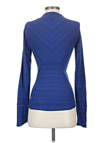 Lululemon Athletica Long Sleeve T-Shirt (view 2)