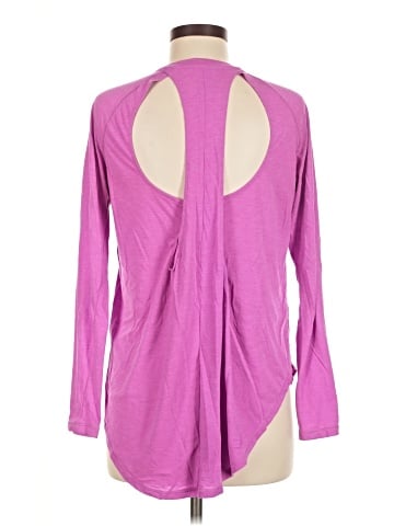Under Armour Long Sleeve T-Shirt (view 2)