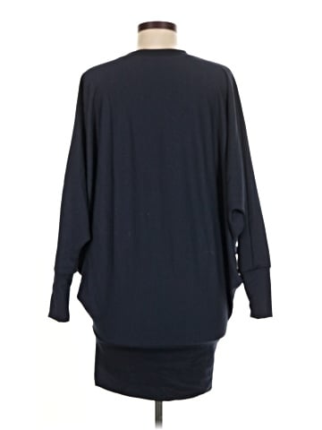 Go Couture Poncho (view 2)