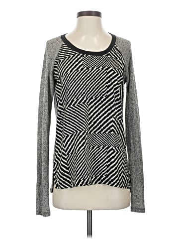 Olivia Moon Pullover Sweater (view 1)