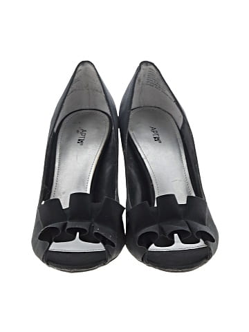 Apt. 9 Heels (view 2)