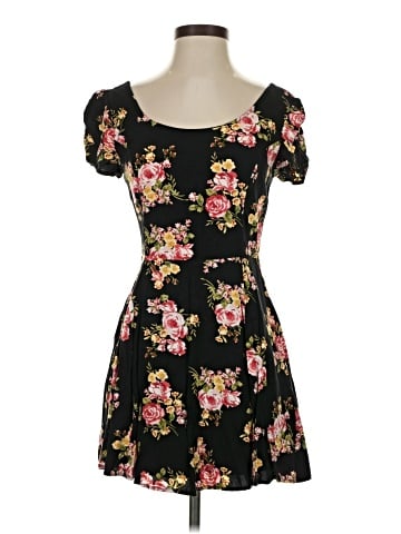 Forever 21 Casual Dress (view 1)