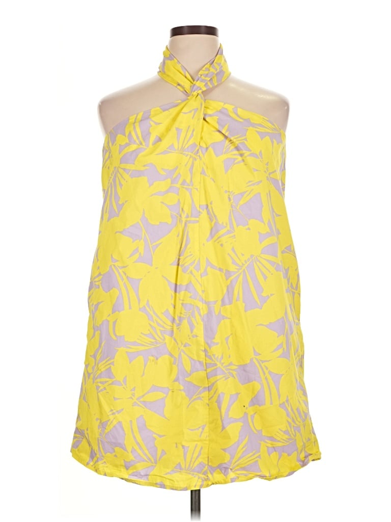 Pre-owned Venus Cocktail Dress In Yellow
