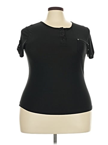 Rouge Short Sleeve T-Shirt (view 1)