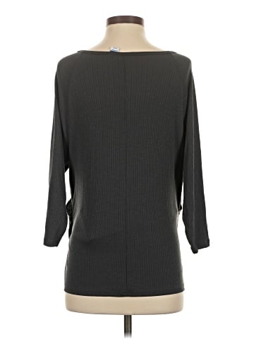 Old Navy - Maternity 3/4 Sleeve T-Shirt (view 2)
