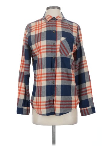 Field & Stream Long Sleeve Button-Down Shirt (view 1)