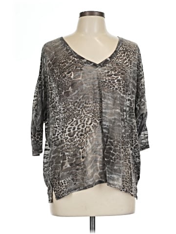 VS Tee Shop 3/4 Sleeve T-Shirt (view 1)