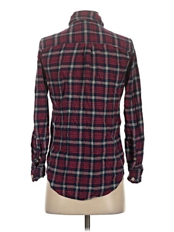 Forever 21 Long Sleeve Button-Down Shirt (view 2)