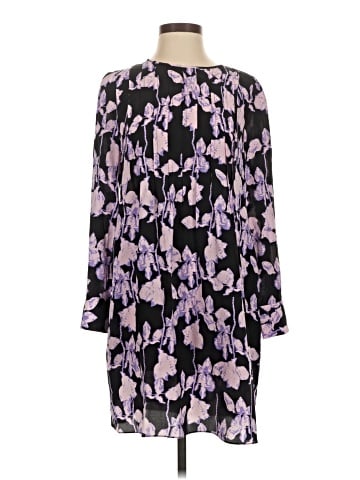 Diane von Furstenberg Casual Dress (view 1)