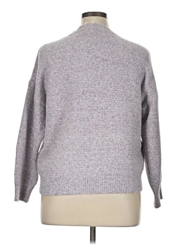 Dazy-Less Pullover Sweater (view 2)