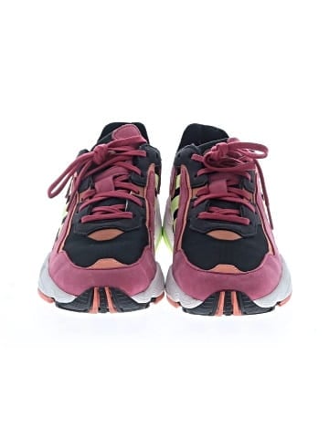 Adidas Sneakers (view 2)