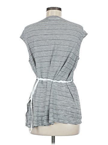 Max Studio Sleeveless T-Shirt (view 2)