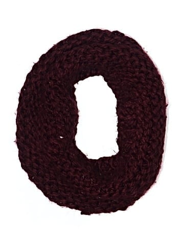 Hollister Scarf (view 1)