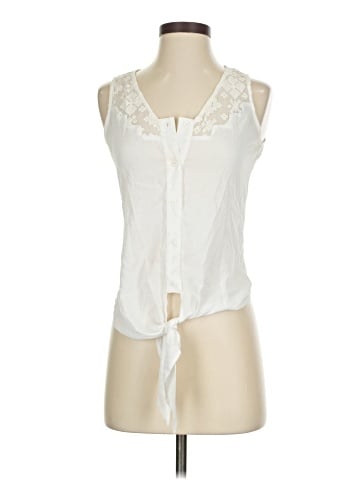 Cremieux Sleeveless Blouse (view 1)