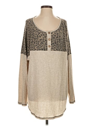 Lovely Melody Pullover Sweater (view 1)