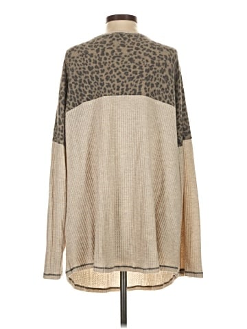 Lovely Melody Pullover Sweater (view 2)