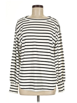 Jessica Simpson Long Sleeve T Shirt
